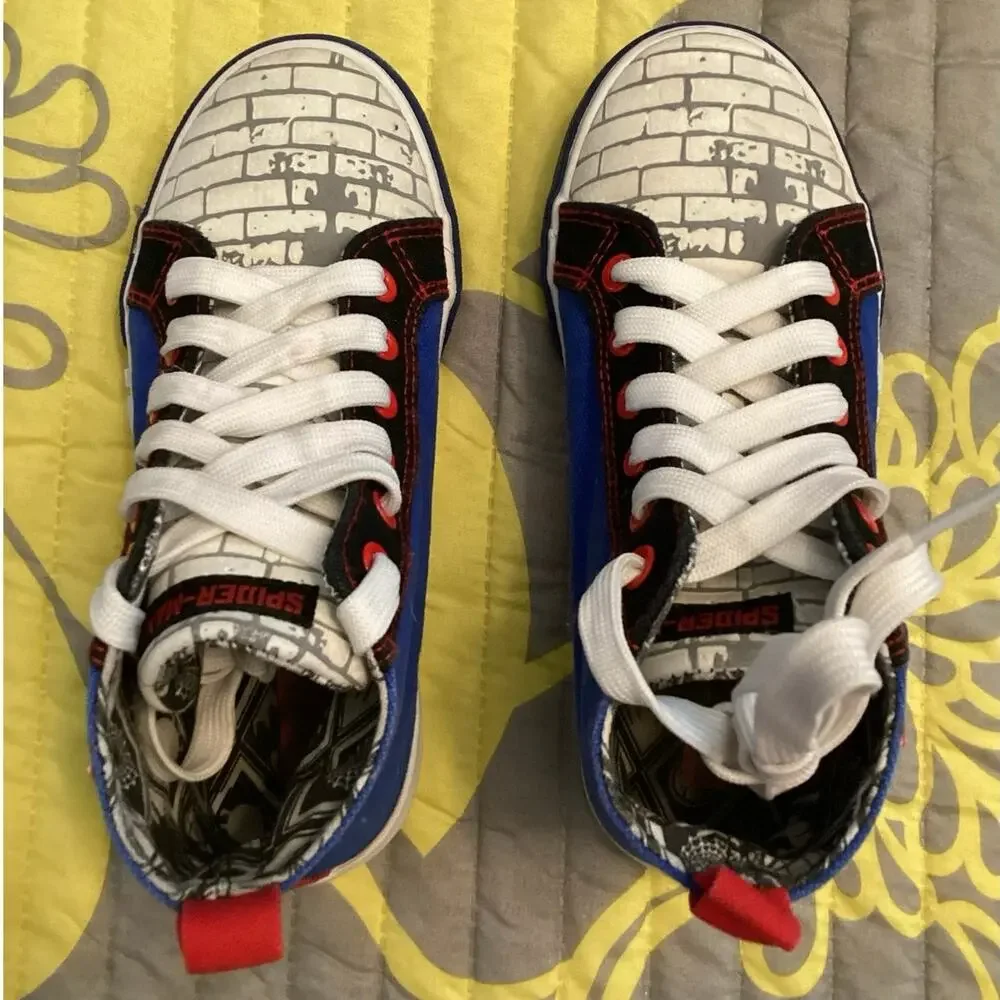 Ground Up Marvel Spider-Man High Top Sneakers sz 4